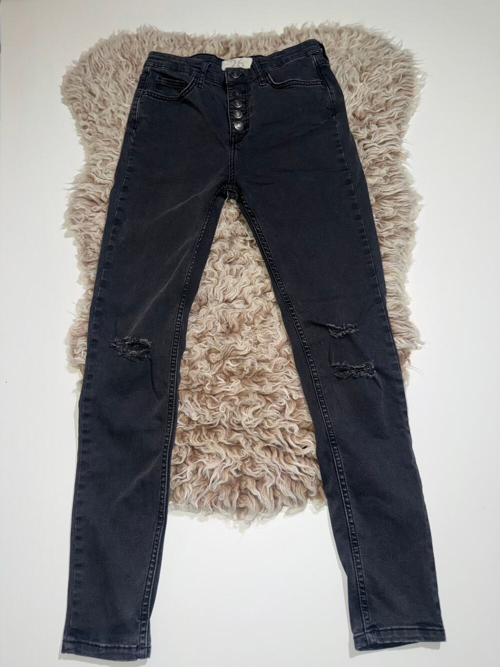 We are free women’s button zipper distressed skinny jeans - Picture 1 of 16